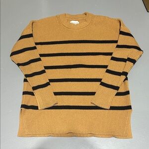 Abercrombie & Fitch Thick Warm Crewneck Sweater